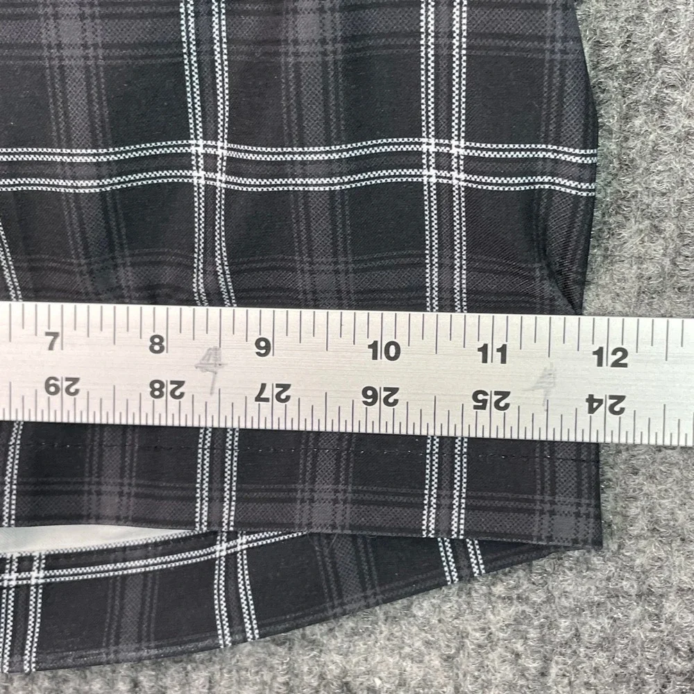 Kirkland Signature Performance Shorts Mens 34 Black Plaid Golf Active Stretch